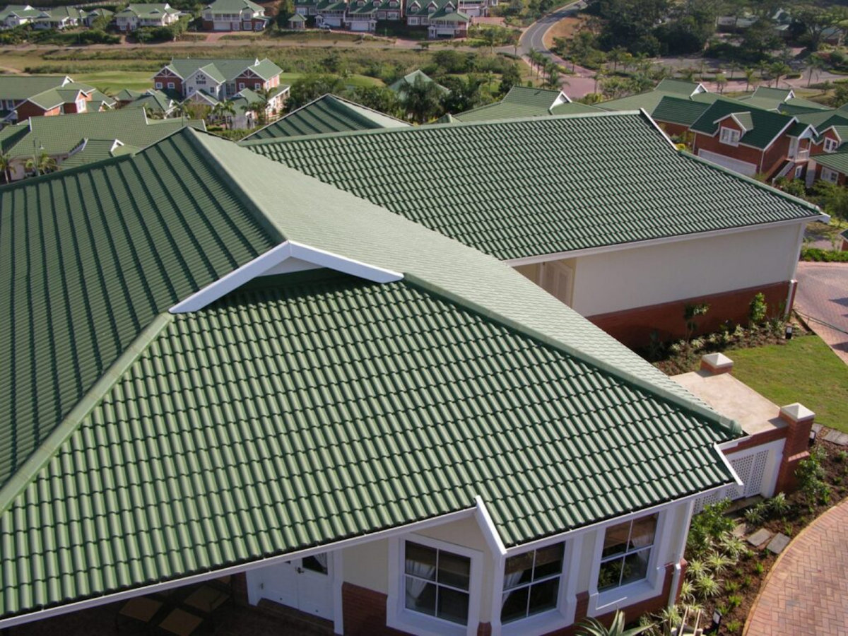 Colonial Hipped Roof
