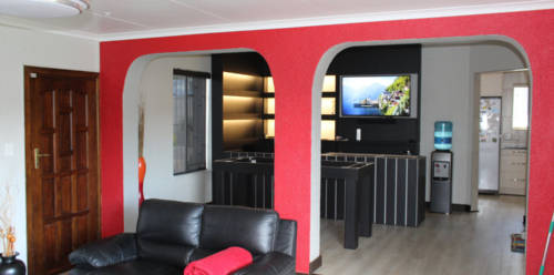 Base structure awaiting Tops