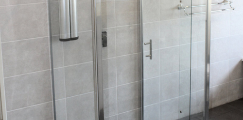 3-Sided Shower Cubicle - Pivot Door